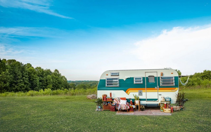 How to Downsize Your Home to an RV
