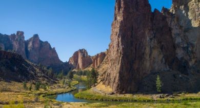 Reaching New Heights: Smith Rock Climbing School [Oregon]